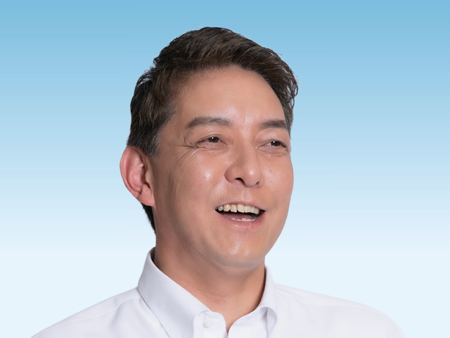 笈川　貴士